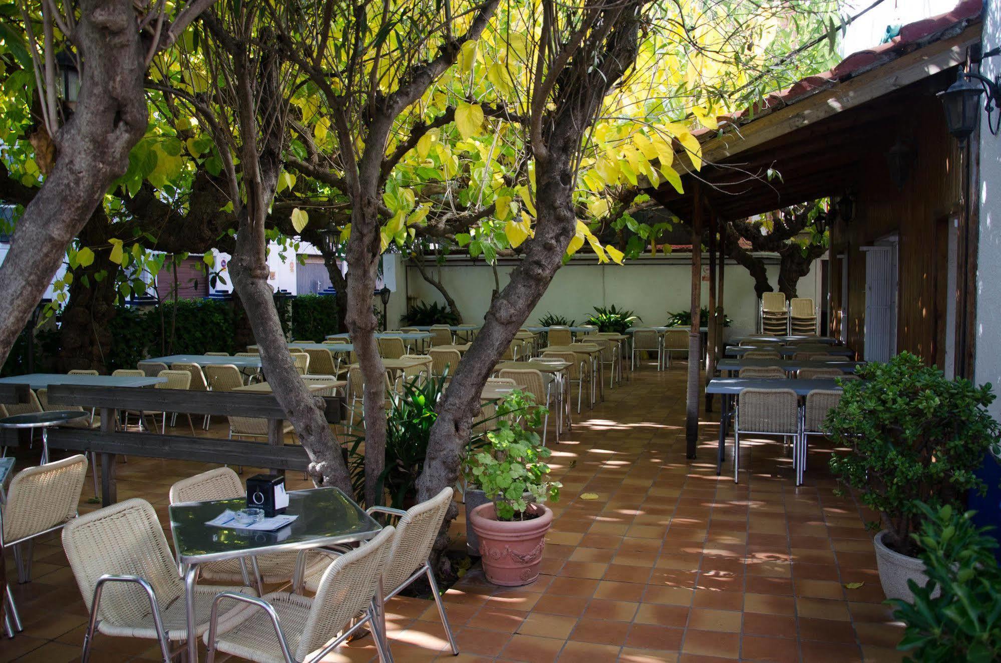 אלטפולה Hotel La Torreta מראה חיצוני תמונה