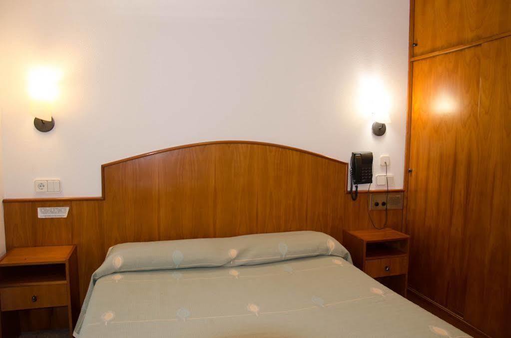 אלטפולה Hotel La Torreta מראה חיצוני תמונה
